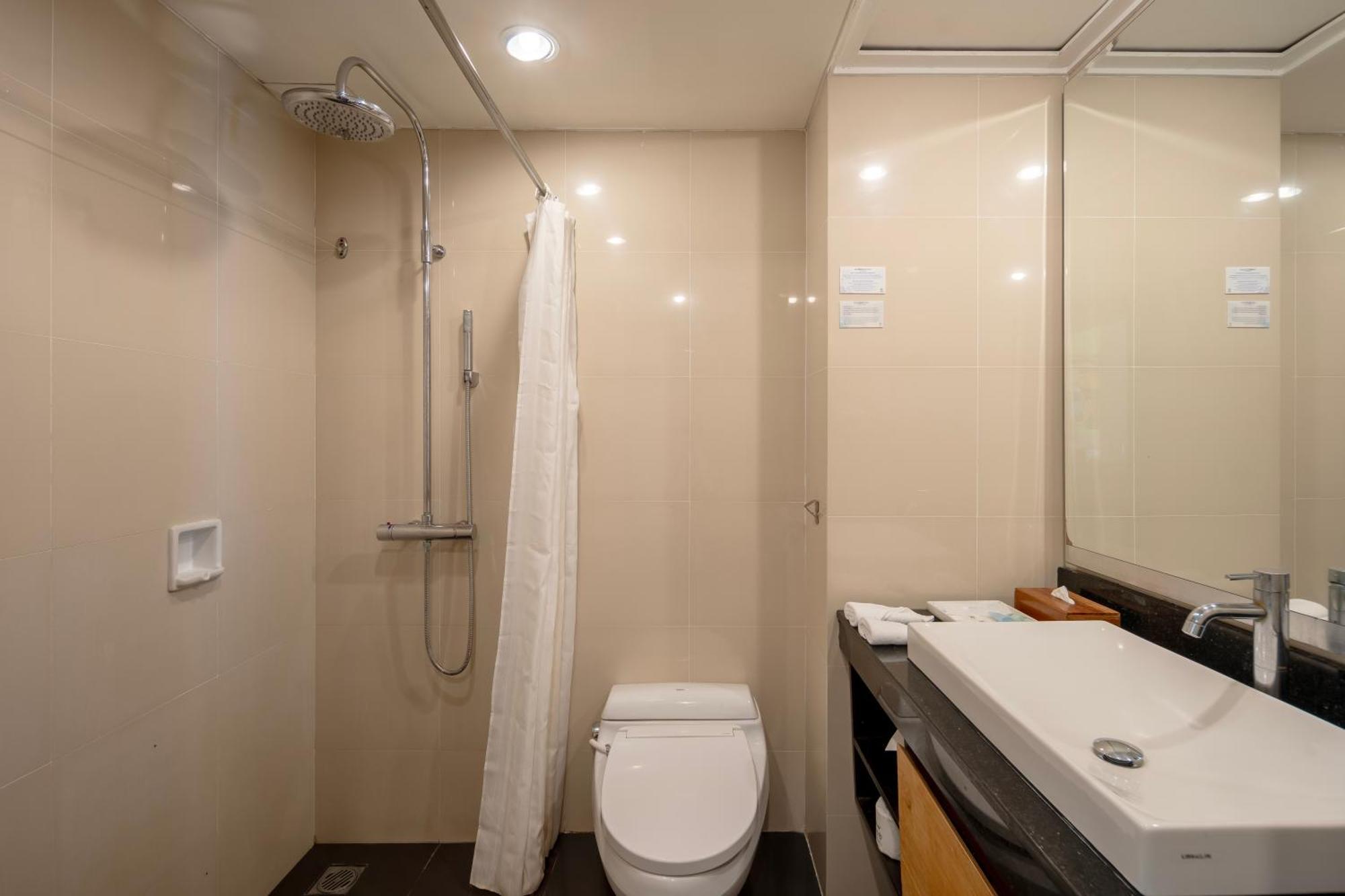 Double or Twin Room Pool View