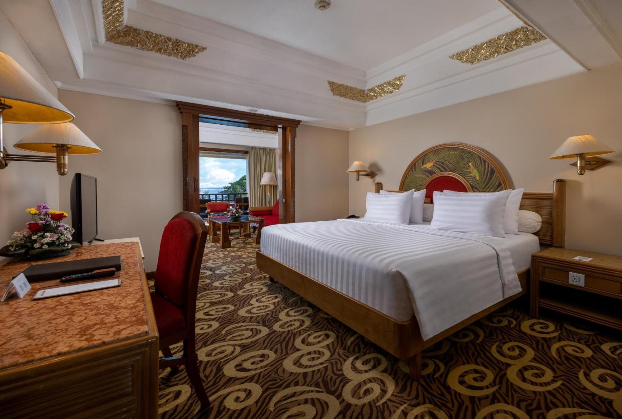 Junior Suite,1615388576:JPEG